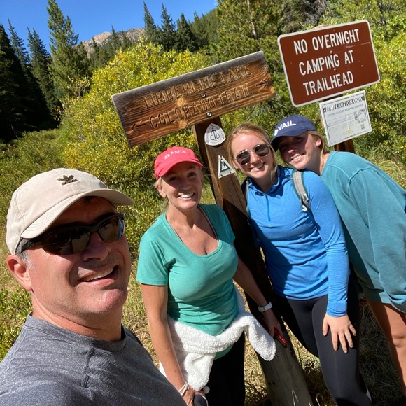 Meet your Posher, Ashleigh: Selling items I no longer need & open to offers!! - Picture 6 of 12